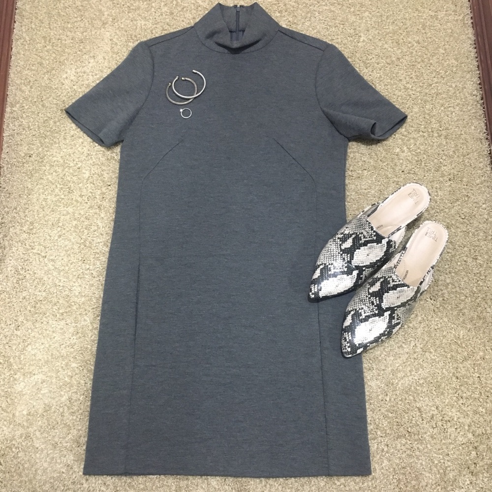 Donna Morgan Mini Turtleneck Shift Dress 0